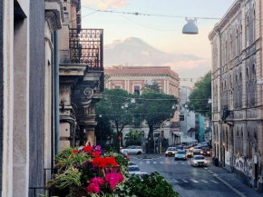 +Elegant apartment in the center with ETNA view+